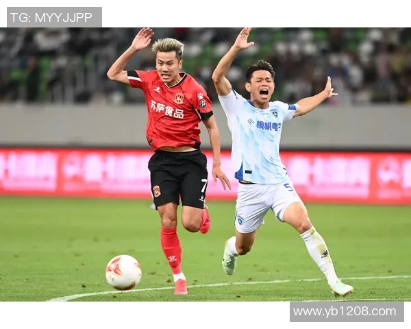 南京足球队奋勇拼搏在城市联赛中的崛起与突破之路